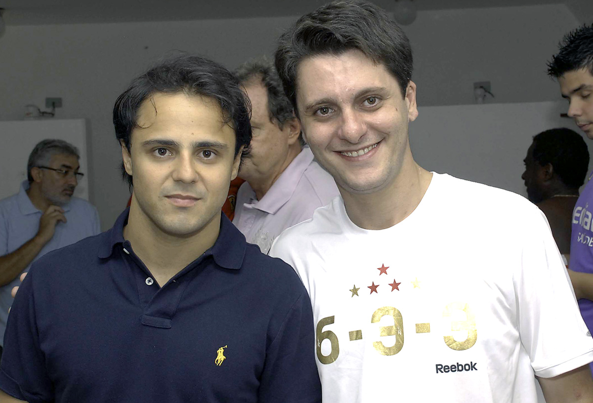 Felipe Massa e Alex Manente<a style='float:right;color:#ccc' href='https://www3.al.sp.gov.br/repositorio/noticia/02-2009/ALEX MANENTE BENEFICENTE.jpg' target=_blank><i class='bi bi-zoom-in'></i> Clique para ver a imagem </a>